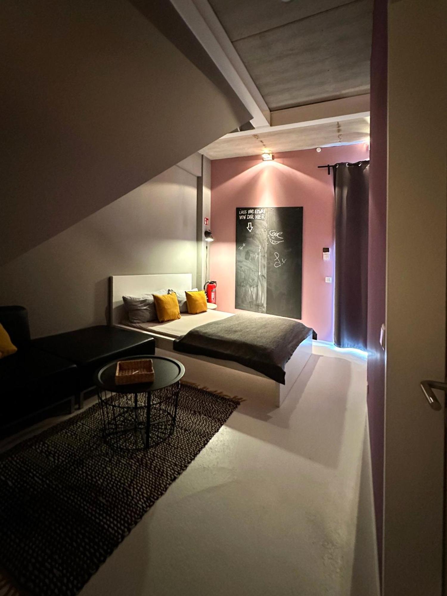 Guestroom By "Farbgestalt" Sarstedt Kültér fotó